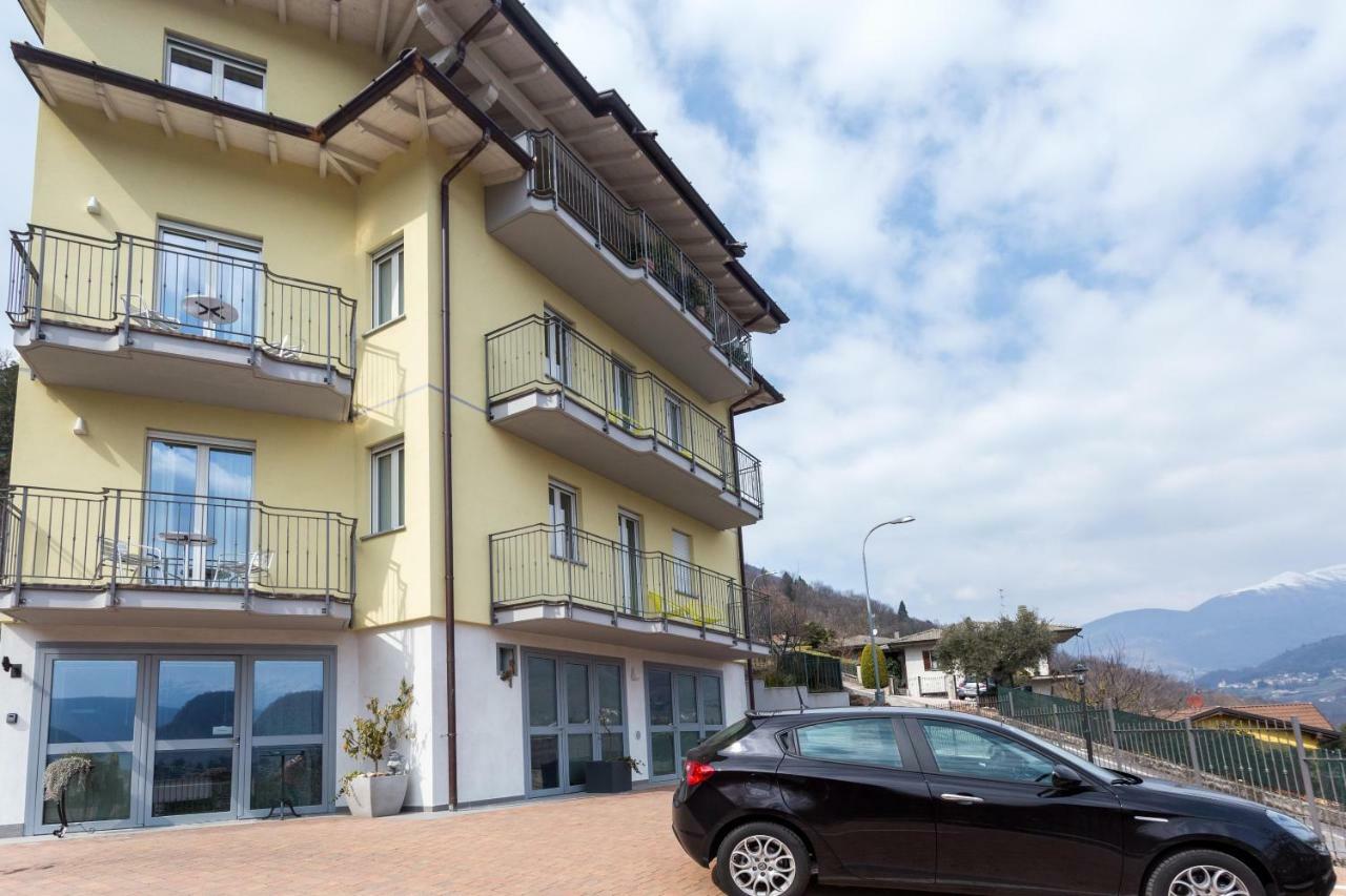 Minerva Residence Lavena Ponte Tresa Exterior photo